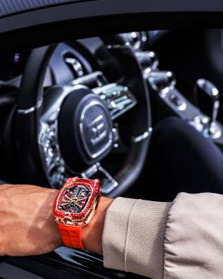 Jacob & Co. Bugatti Chiron Tourbillon Baguette 