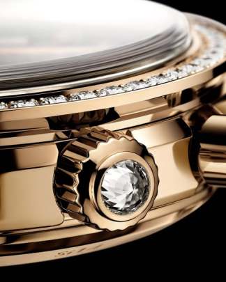 Omega Speedmaster 38 mm chronograph in 18K Moonshine Gold Watch Omega