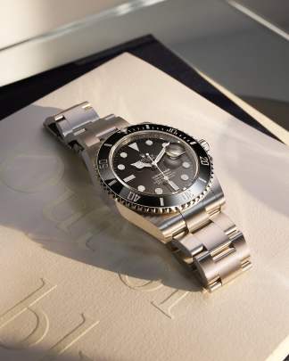 Rolex Submariner Date watch Rolex